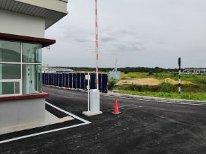 Strong Barrier Gate Installed By OneSetia 
